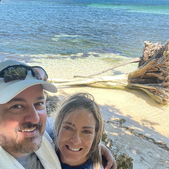 Meet your Posher, Jennifer - Picture 5 of 7